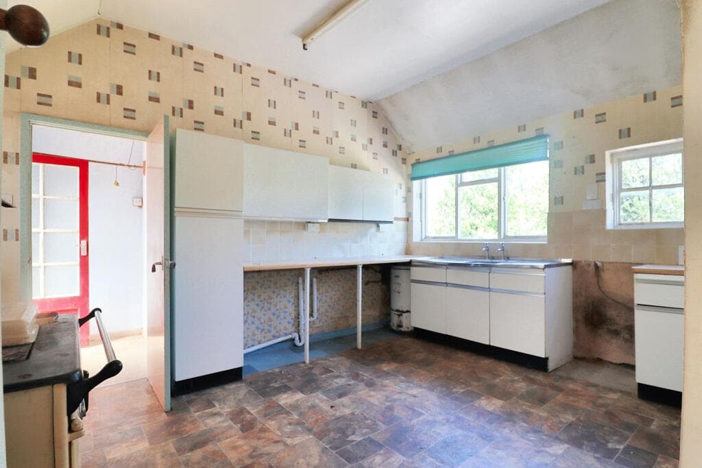 Westmarsh Lane, Oldbury-On-Severn, BS35 - Image 4