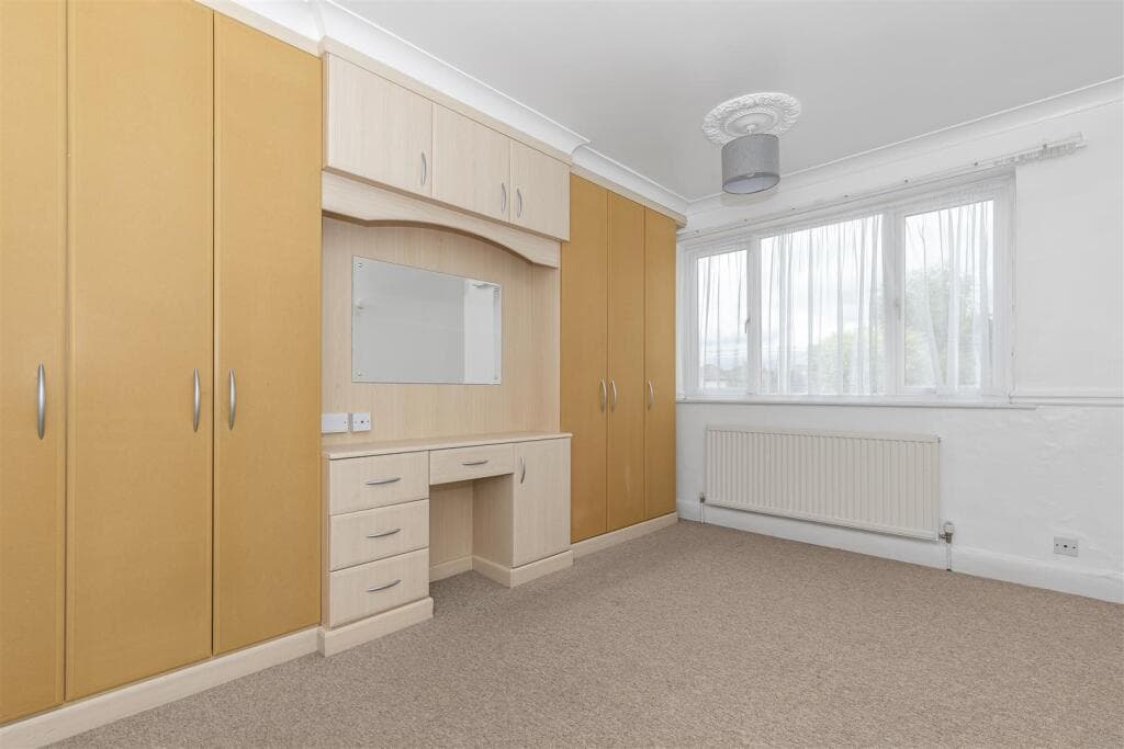 Woodleigh Gardens, Whitchurch - Image 7