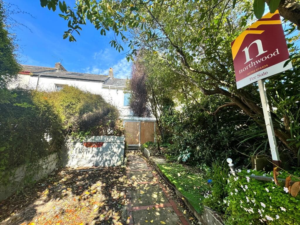 Clarence Place, Plymouth, PL2 - Image 1