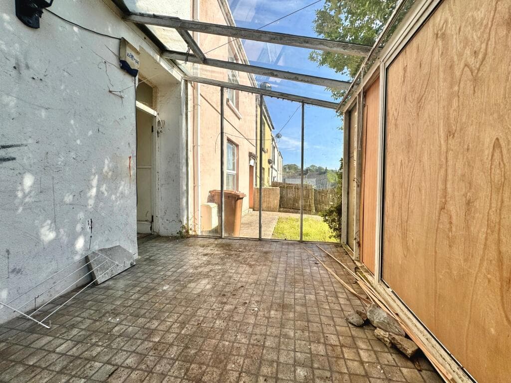 Clarence Place, Plymouth, PL2 - Image 2