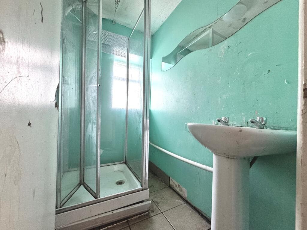 Clarence Place, Plymouth, PL2 - Image 6