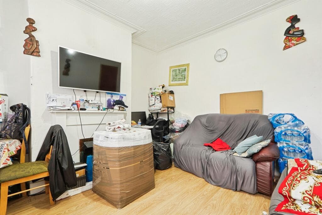 Lambton Terrace, LEEDS - Image 3