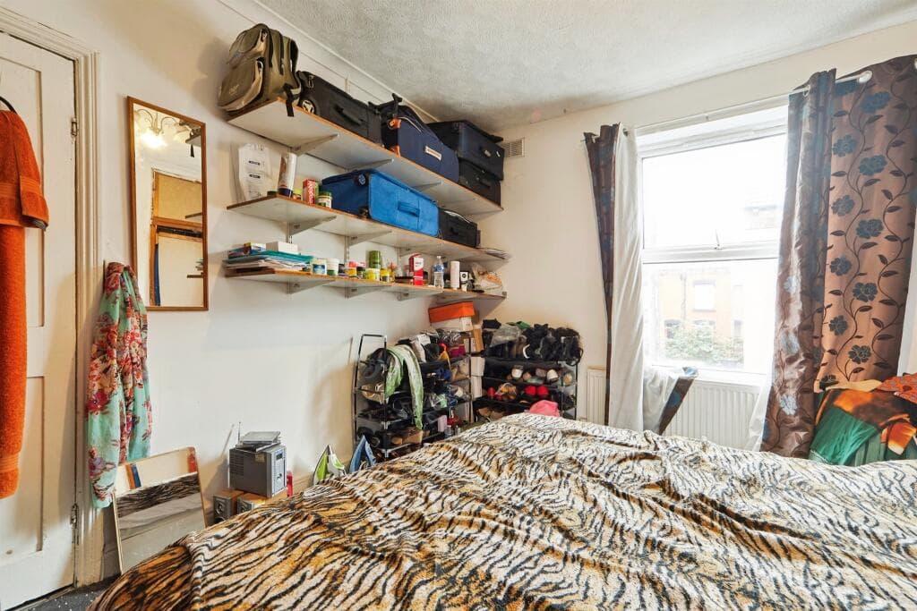 Lambton Terrace, LEEDS - Image 7