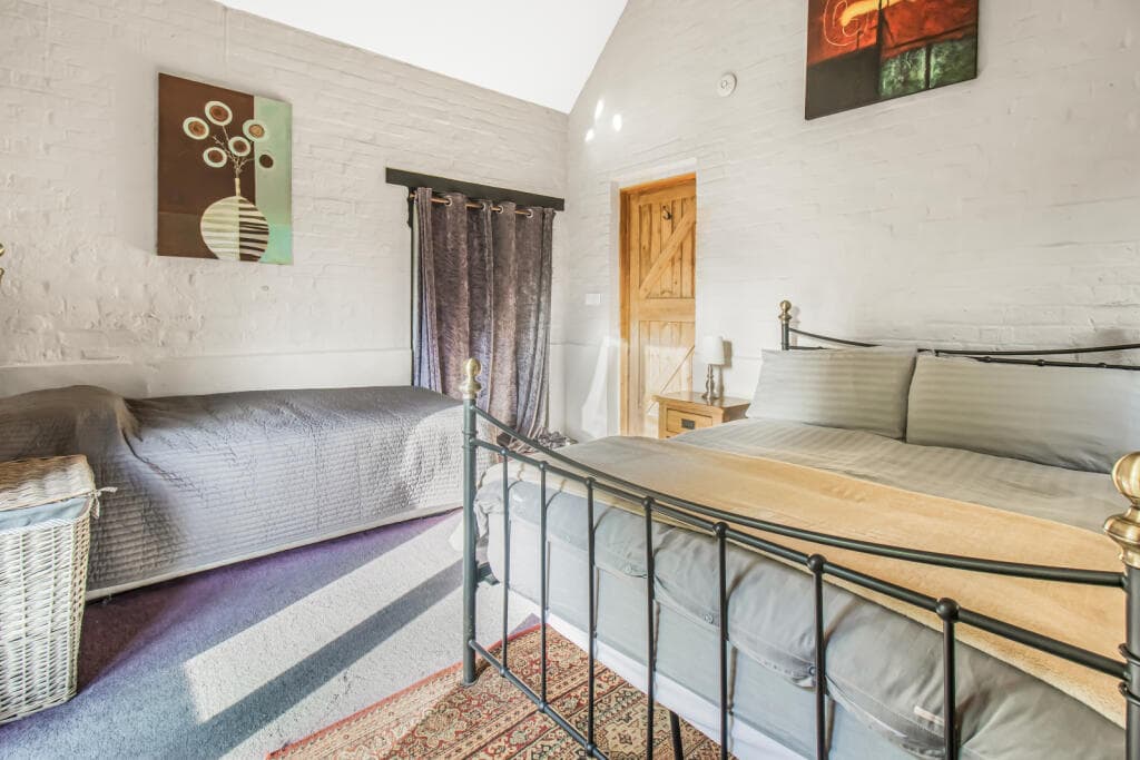 Shobley, Ringwood, Hampshire, BH24 - Image 9