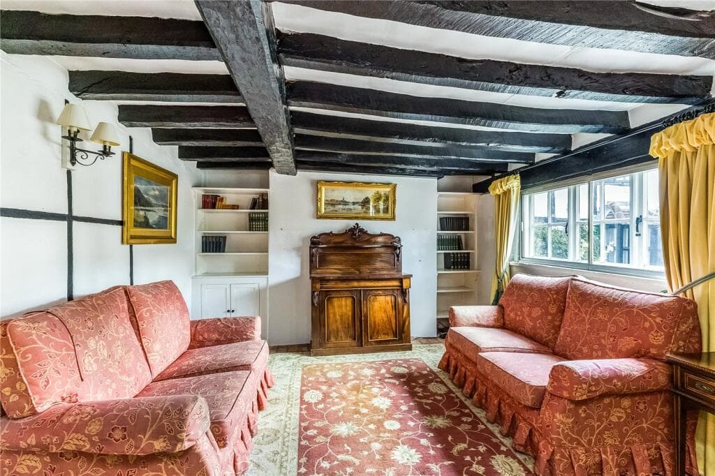 Marlow Road, Bourne End, Buckinghamshire, SL8 - Image 3