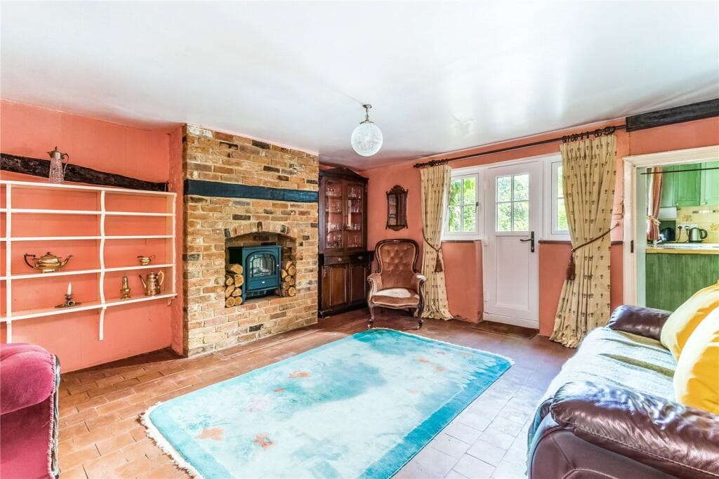 Marlow Road, Bourne End, Buckinghamshire, SL8 - Image 5