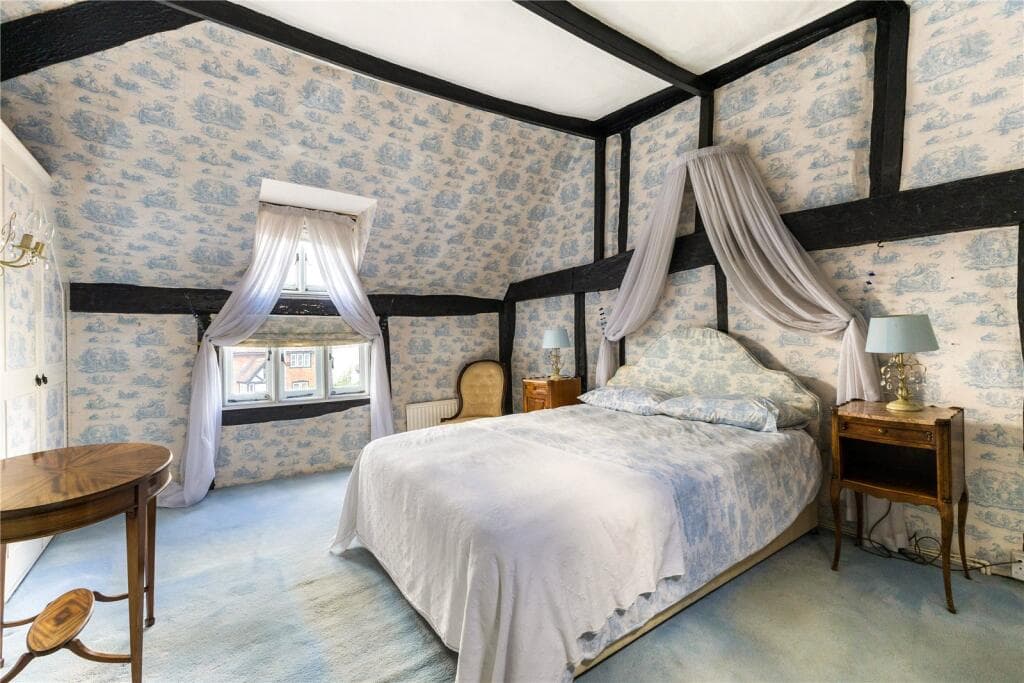 Marlow Road, Bourne End, Buckinghamshire, SL8 - Image 7