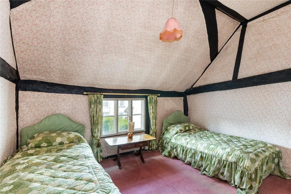 Marlow Road, Bourne End, Buckinghamshire, SL8 - Image 8