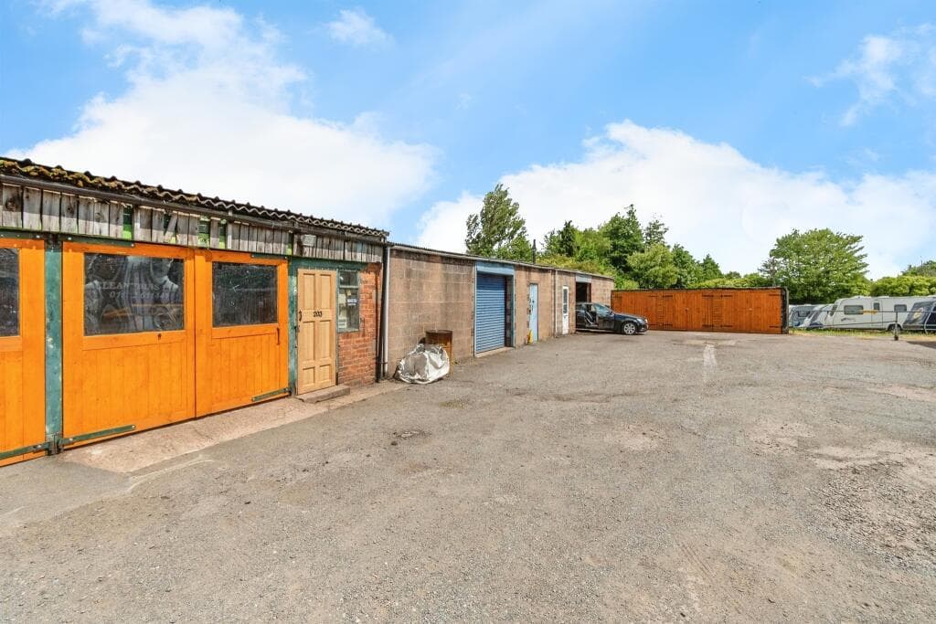 Old Park Road, Wednesbury - Image 4