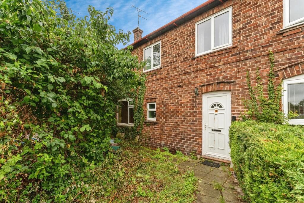 Neville Road, Chester - Image 1
