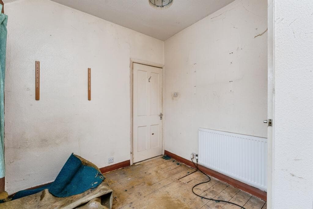 Neville Road, Chester - Image 7