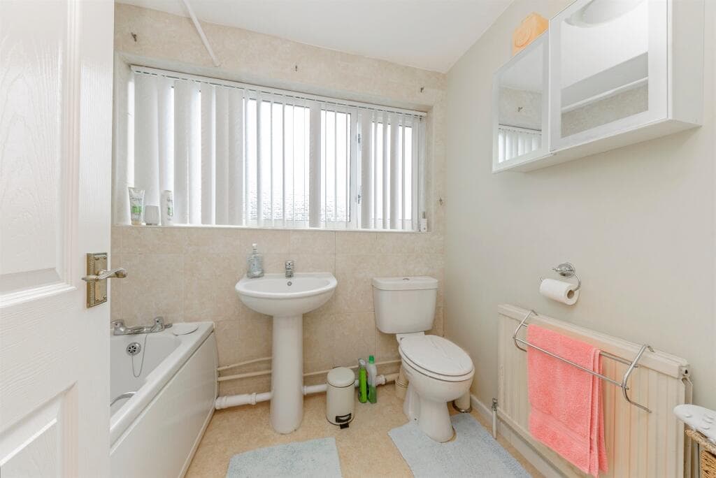 Lonsdale Road, Stamford - Image 11