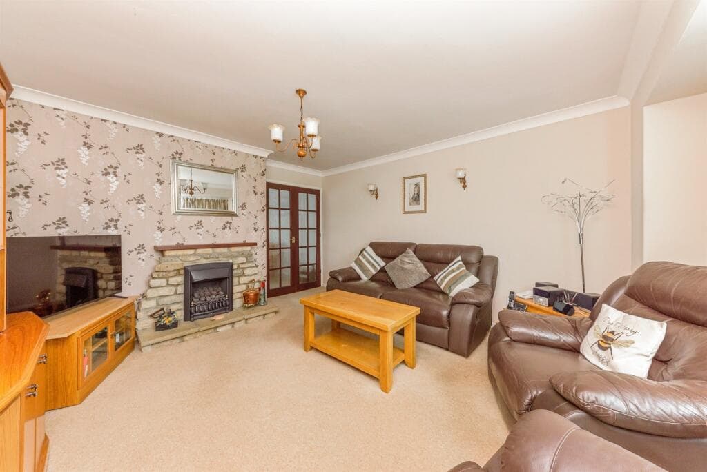 Lonsdale Road, Stamford - Image 2