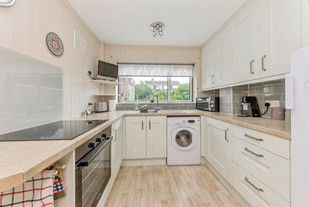 Lonsdale Road, Stamford - Image 3