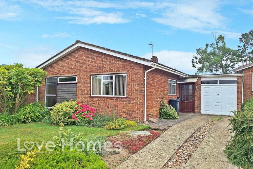 Church View Avenue, Shillington, SG5 3NL - Image 1