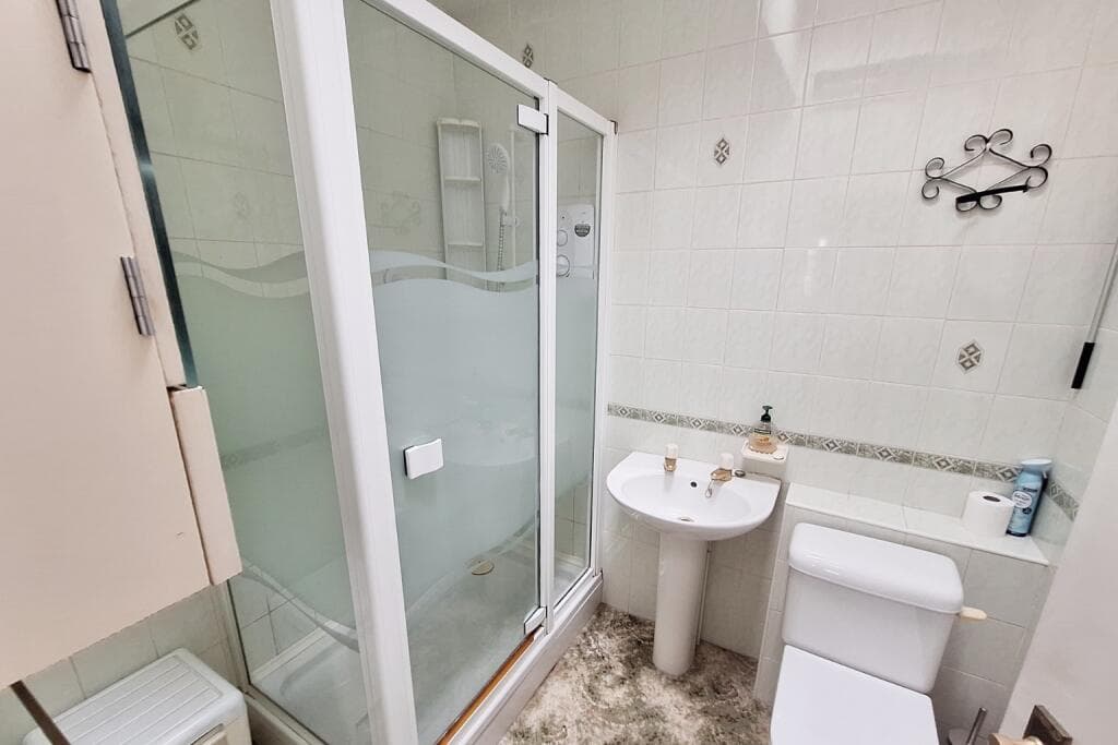 Church View Avenue, Shillington, SG5 3NL - Image 8