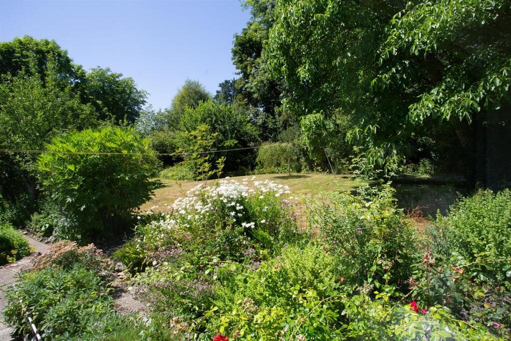 Wadeford, Chard - Image 2
