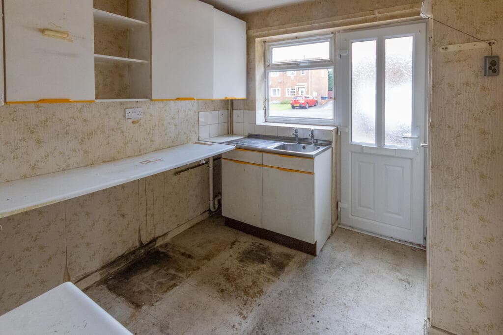 Russet Close, Oakwood - Image 4