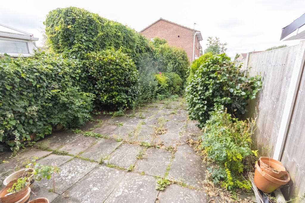 Russet Close, Oakwood - Image 9