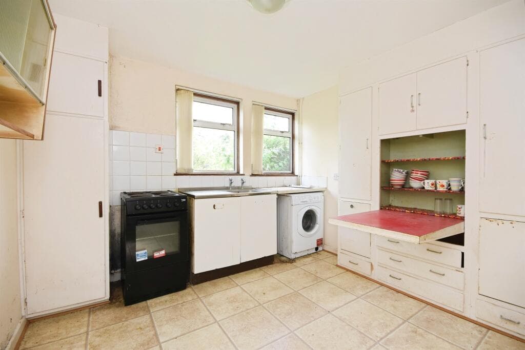 Falmouth Road, Chelmsford - Image 2