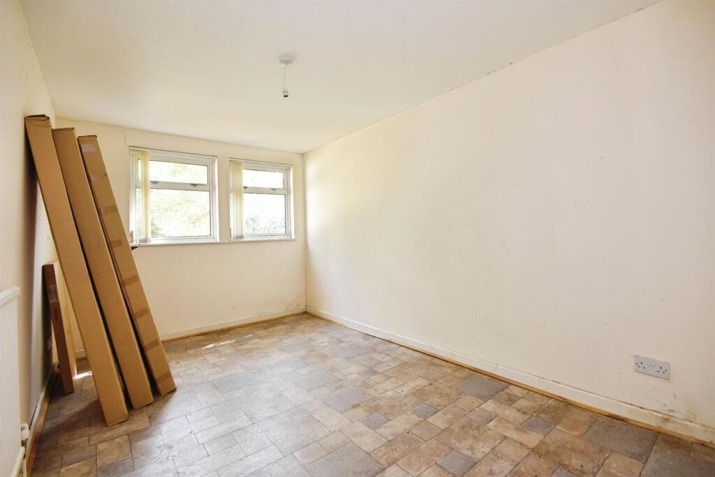 Falmouth Road, Chelmsford - Image 8