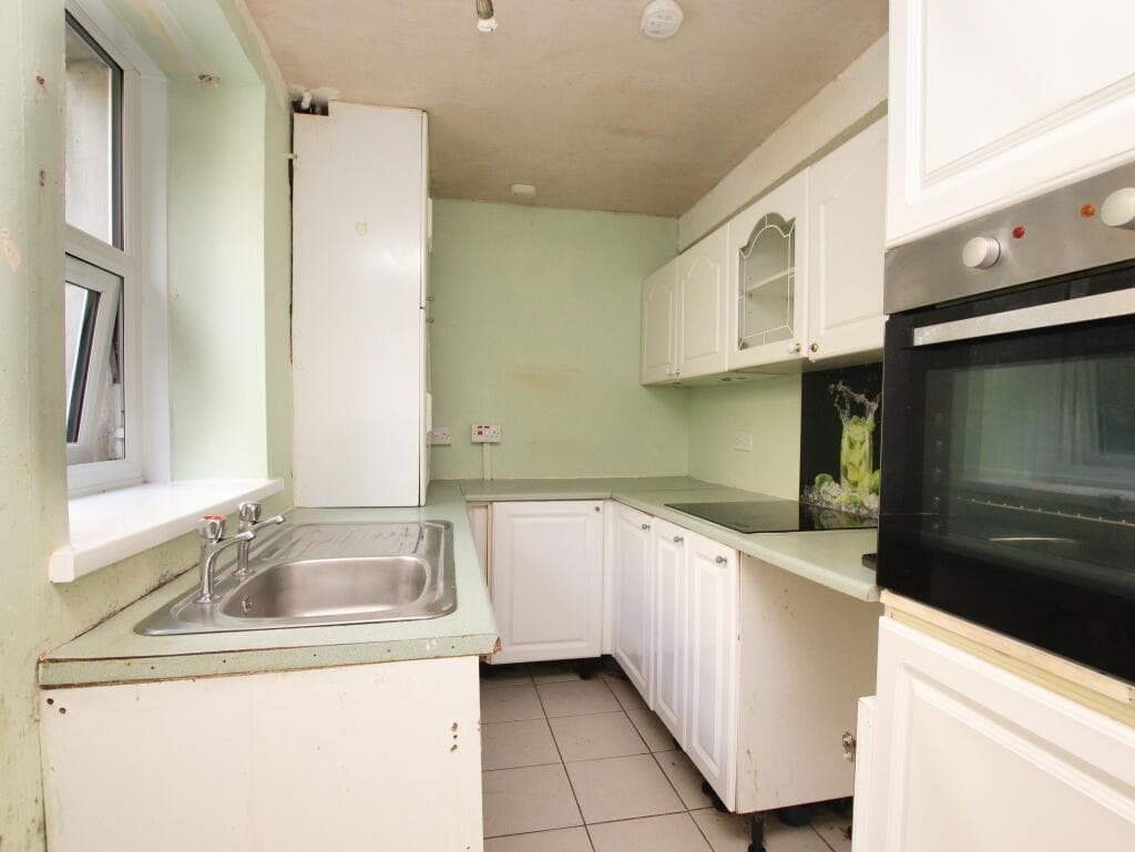 Ystrad Road, Pentre, CF41 7PH - Image 3