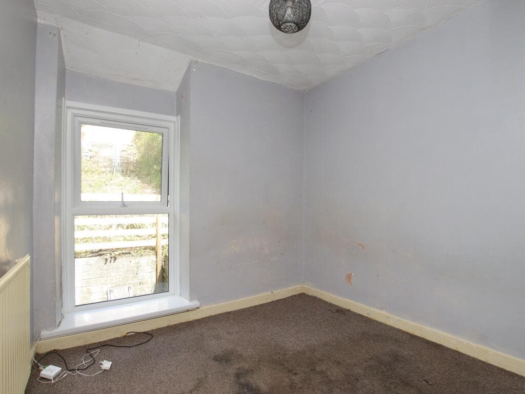 Ystrad Road, Pentre, CF41 7PH - Image 5