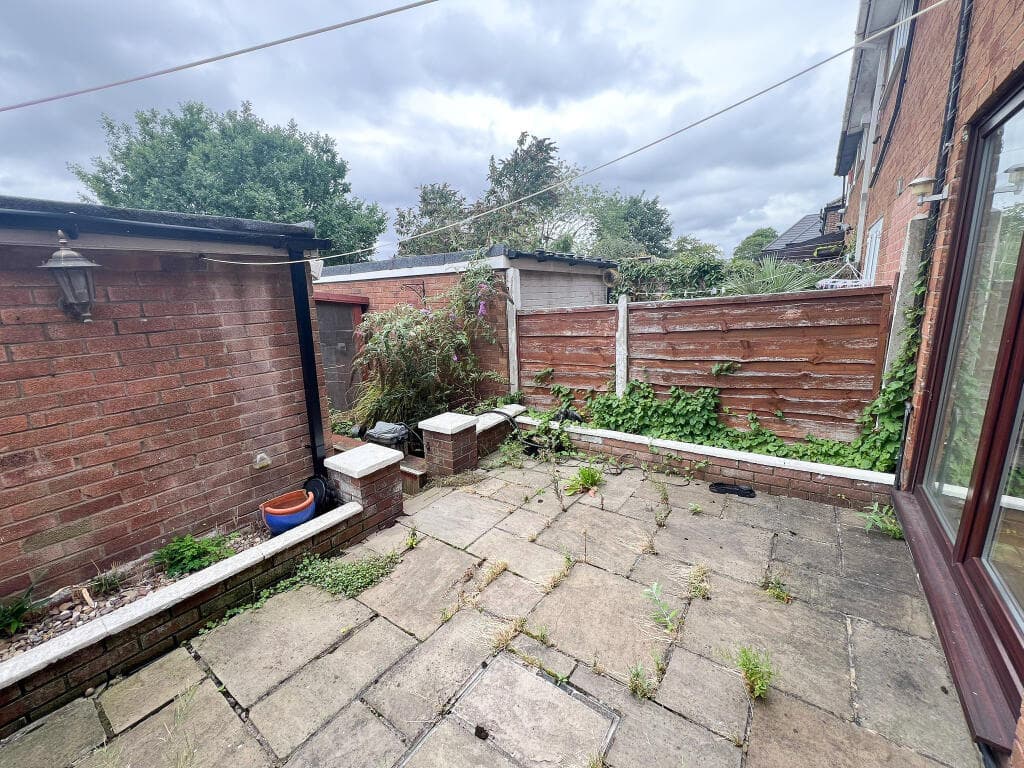 Reddish Road, Reddish - Image 6