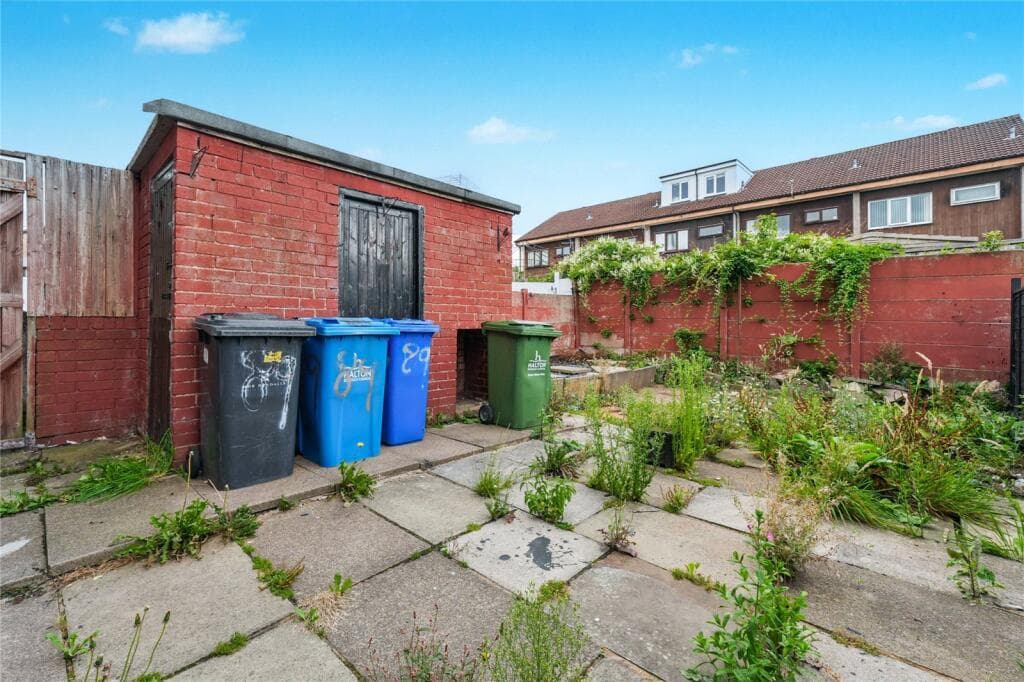 Bankfield Road, Widnes, Cheshire, WA8 - Image 10