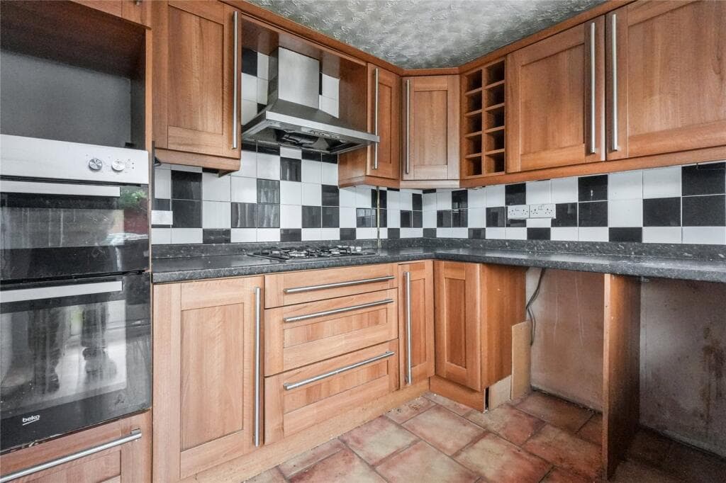 Bankfield Road, Widnes, Cheshire, WA8 - Image 5