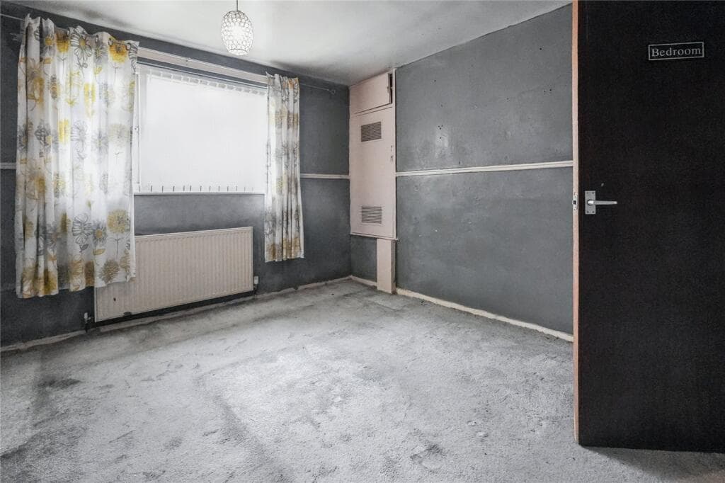 Bankfield Road, Widnes, Cheshire, WA8 - Image 6
