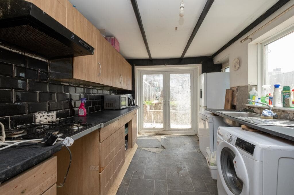 Greenfield Road, Folkestone, CT19 - Image 4