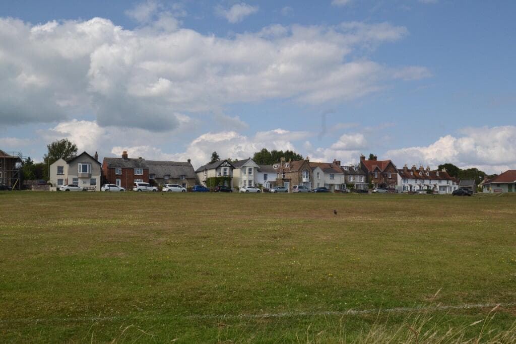 Downs View Road, PO33 - Image 2