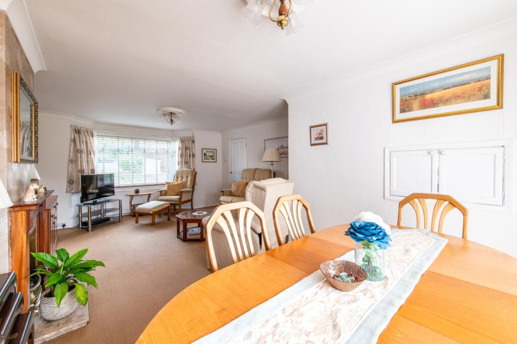 Rolvenden Road, Wainscott, Rochester, Kent, ME2 - Image 4