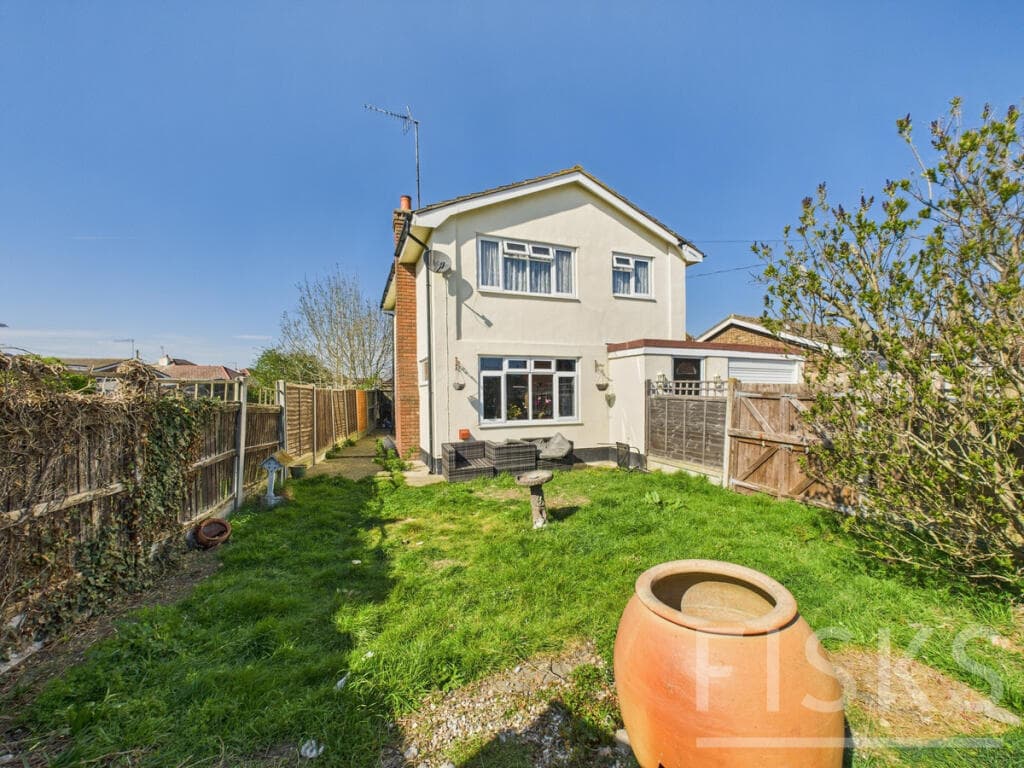 Caro Road, Canvey Island, SS8 - Image 1