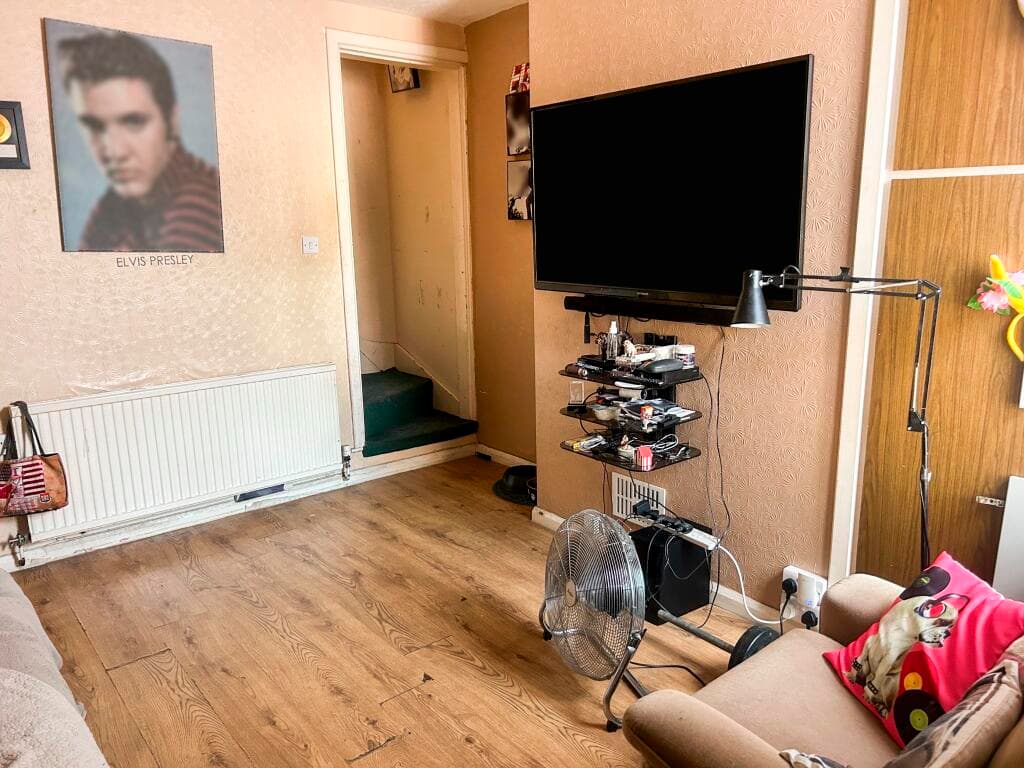 Bulwell Lane, Basford, Nottingham, NG6 - Image 4