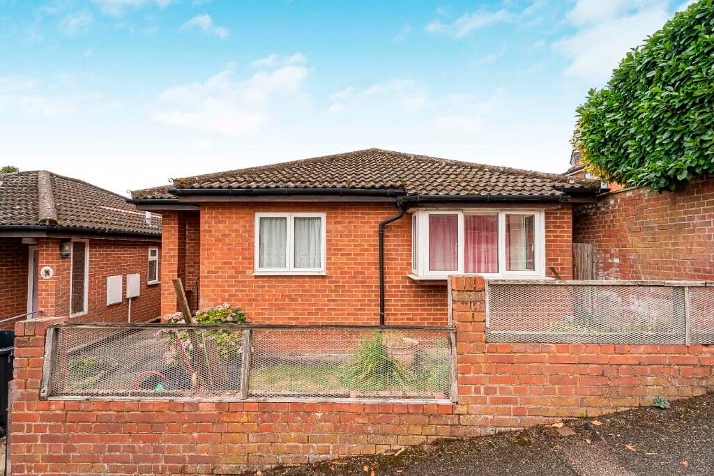 Fairway Court, Hemel Hempstead, Hertfordshire, HP3 - Image 1