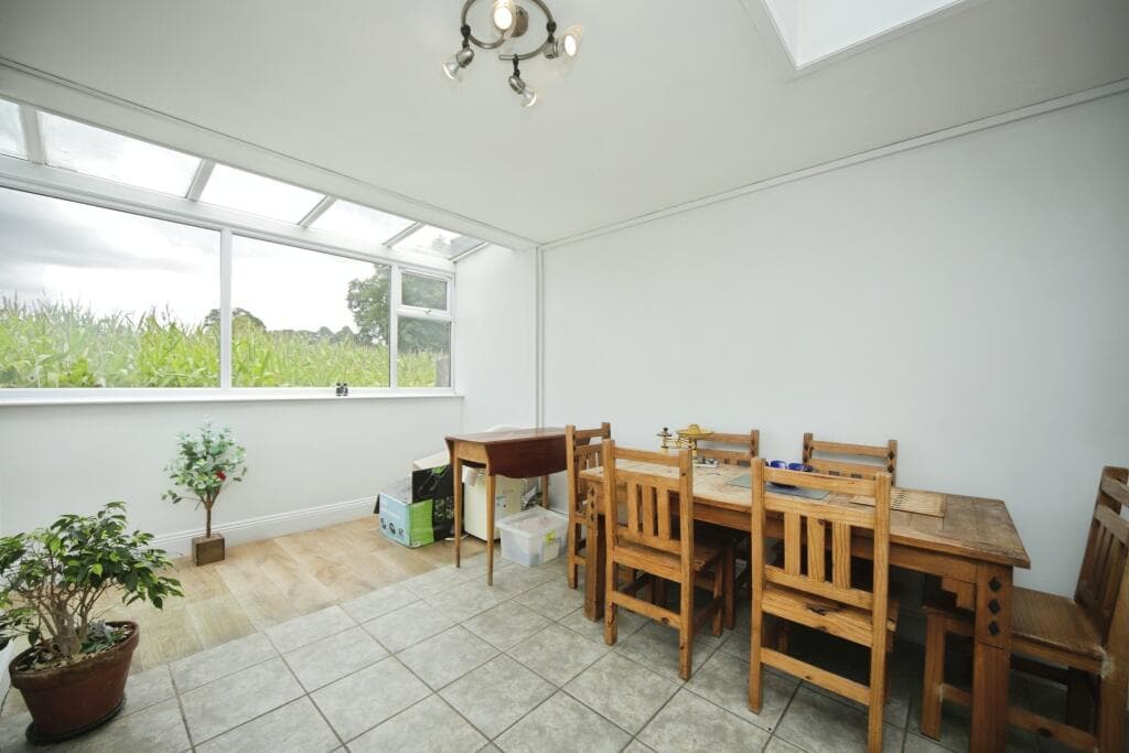Kingston Road, Taunton, TA2 - Image 2