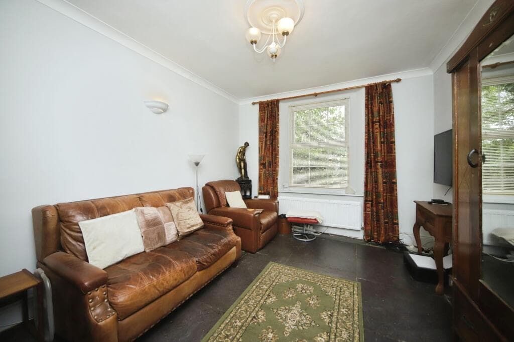 Kingston Road, Taunton, TA2 - Image 9