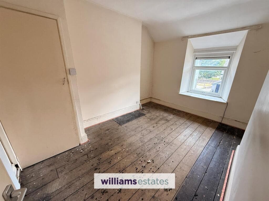 Corwena Terrace, Corwen - Image 5
