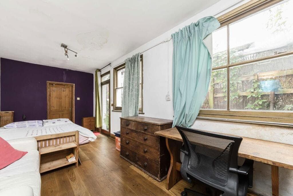 Glenbrook Road, West Hampstead - Image 4