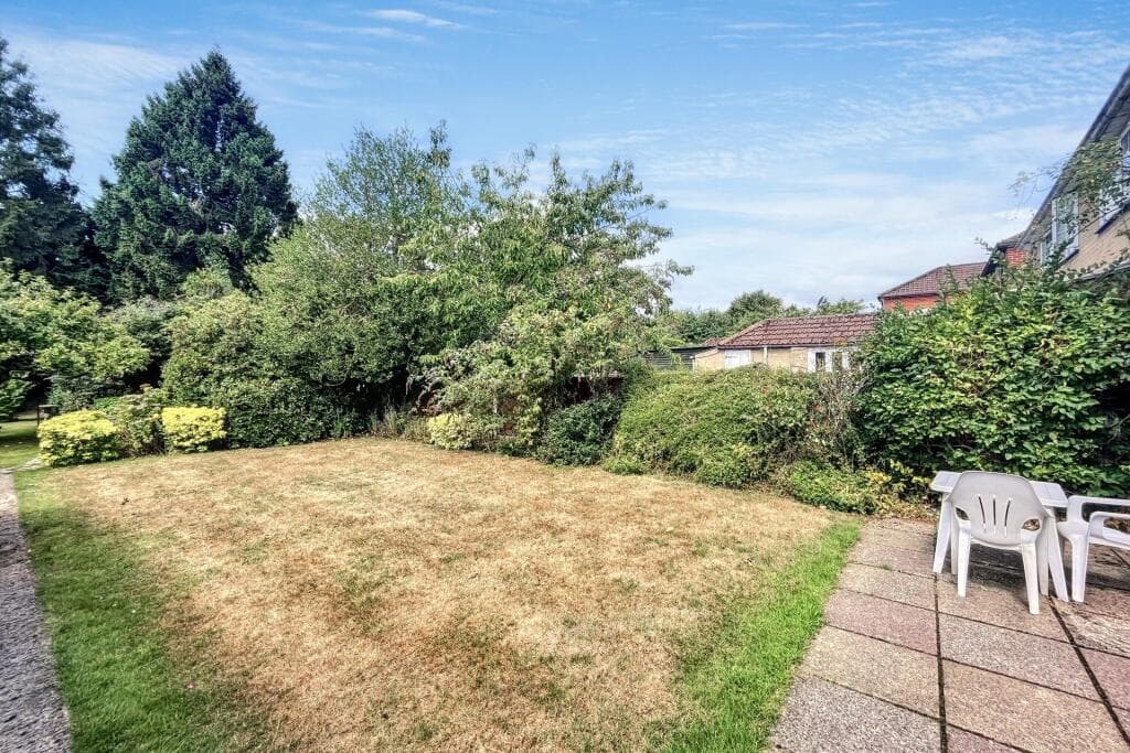 Chandlers Ford - Image 6
