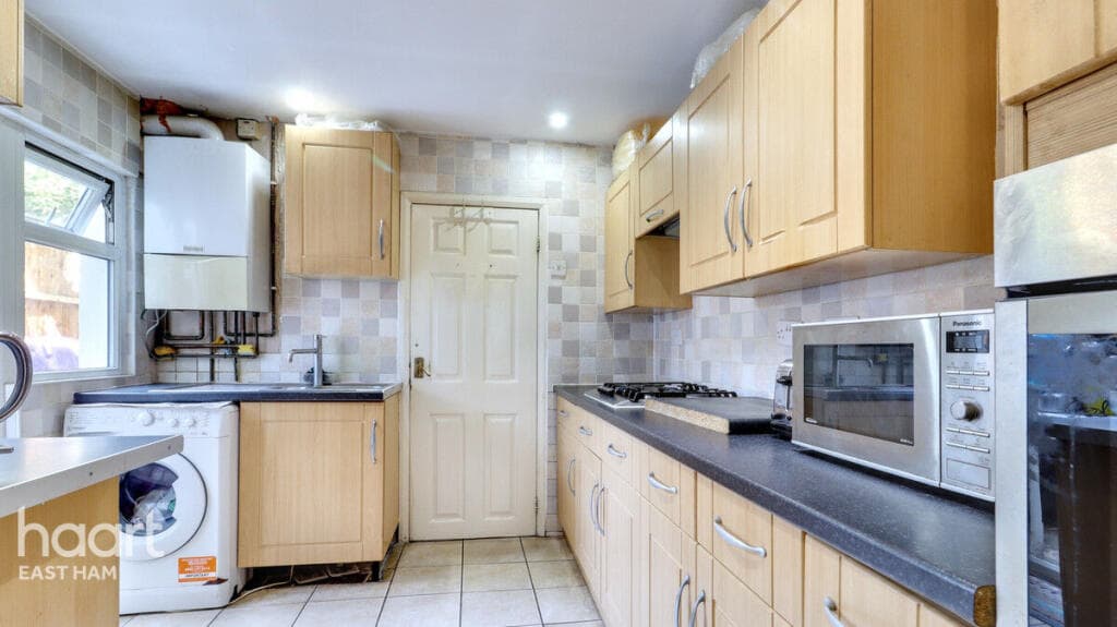 St Albans Avenue, London - Image 3