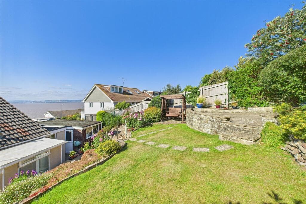 Prominent position of Portishead hillside - Image 7