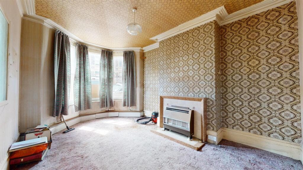 Somerset Road, Knowle, Bristol - Image 2