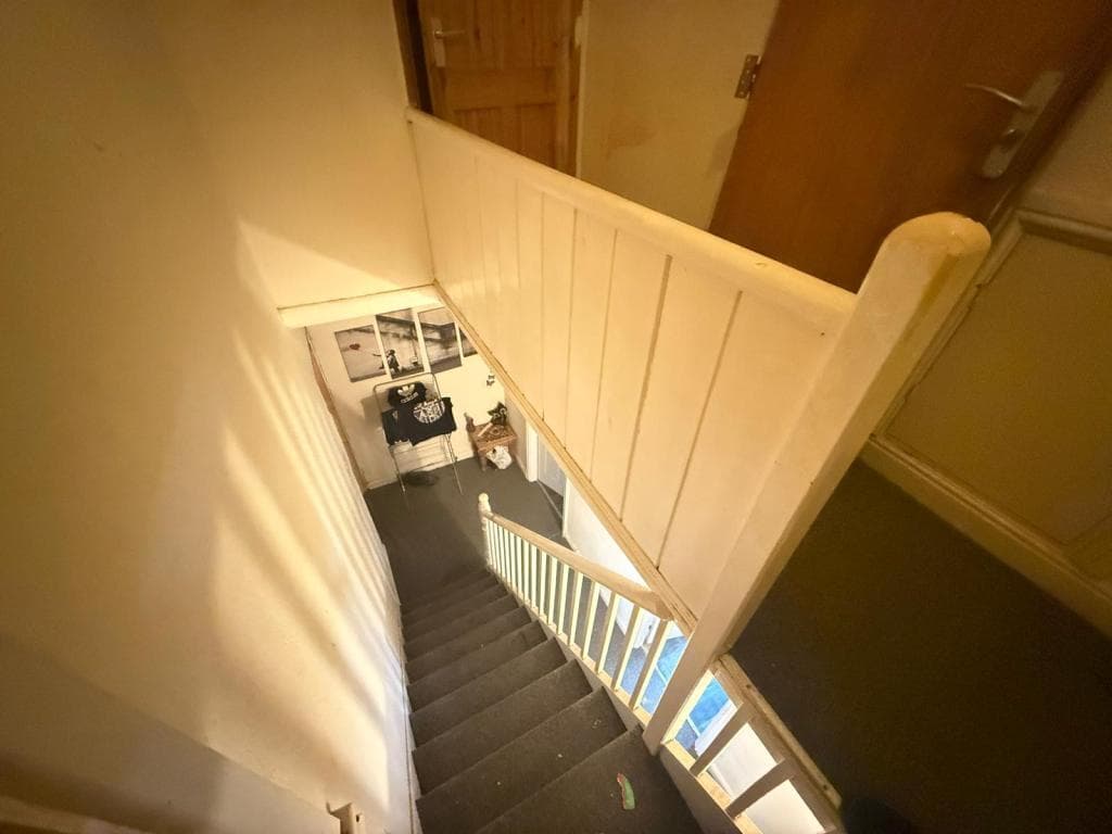 109 Wilford Crescent East, Nottingham NG2 2ED - Image 8