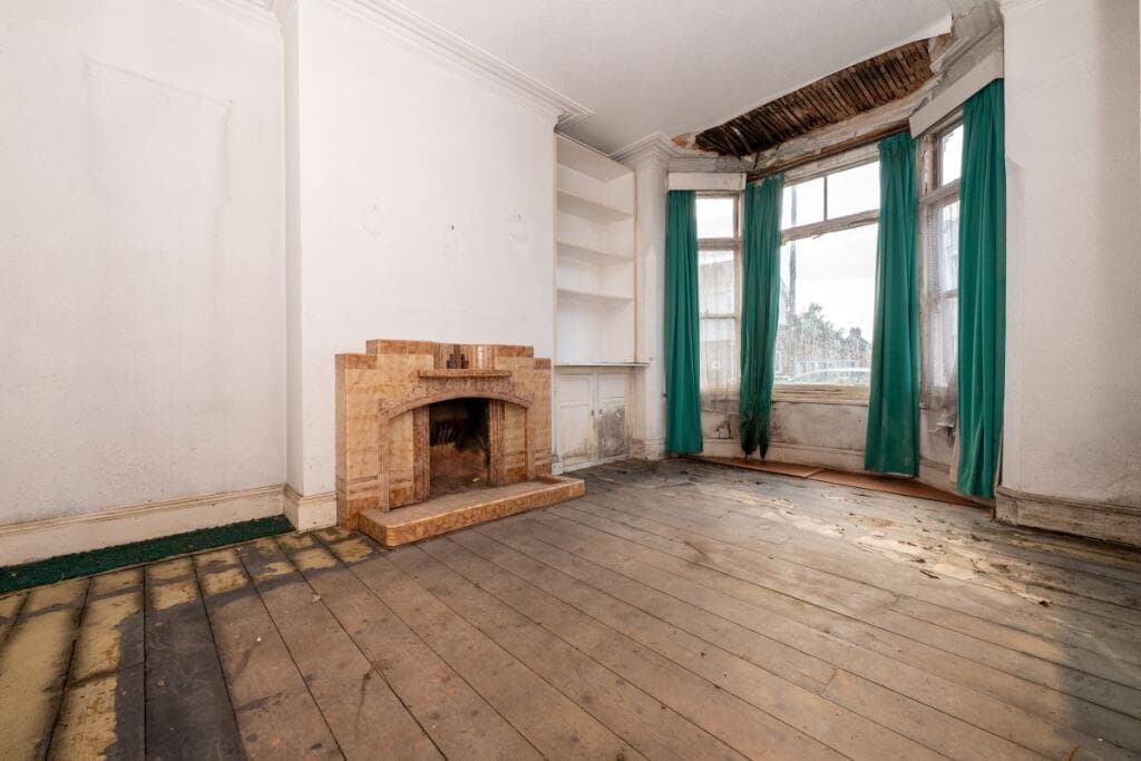 4 McBean Road, Newbridge, Wolverhampton, WV6 0JQ - Image 2