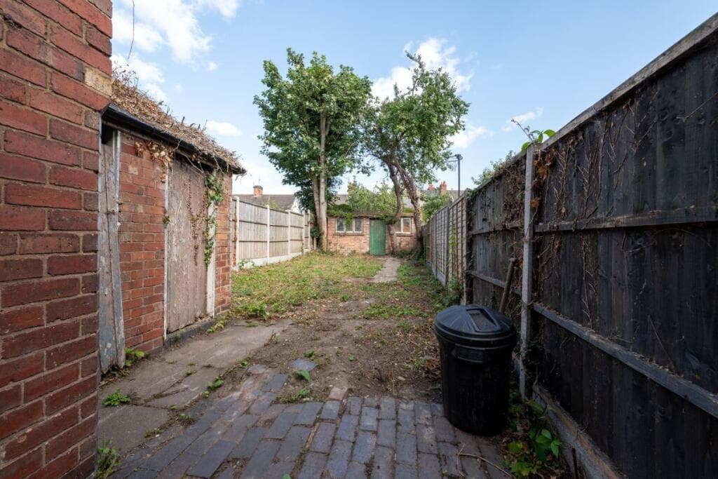 4 McBean Road, Newbridge, Wolverhampton, WV6 0JQ - Image 9