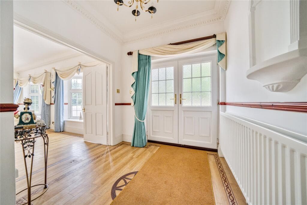 Rock Hill, Orpington, Kent - Image 2