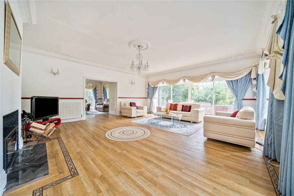 Rock Hill, Orpington, Kent - Image 5